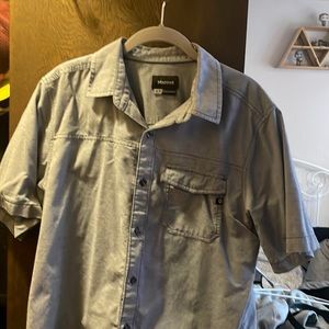 Marmot button down short sleeve shirt medium